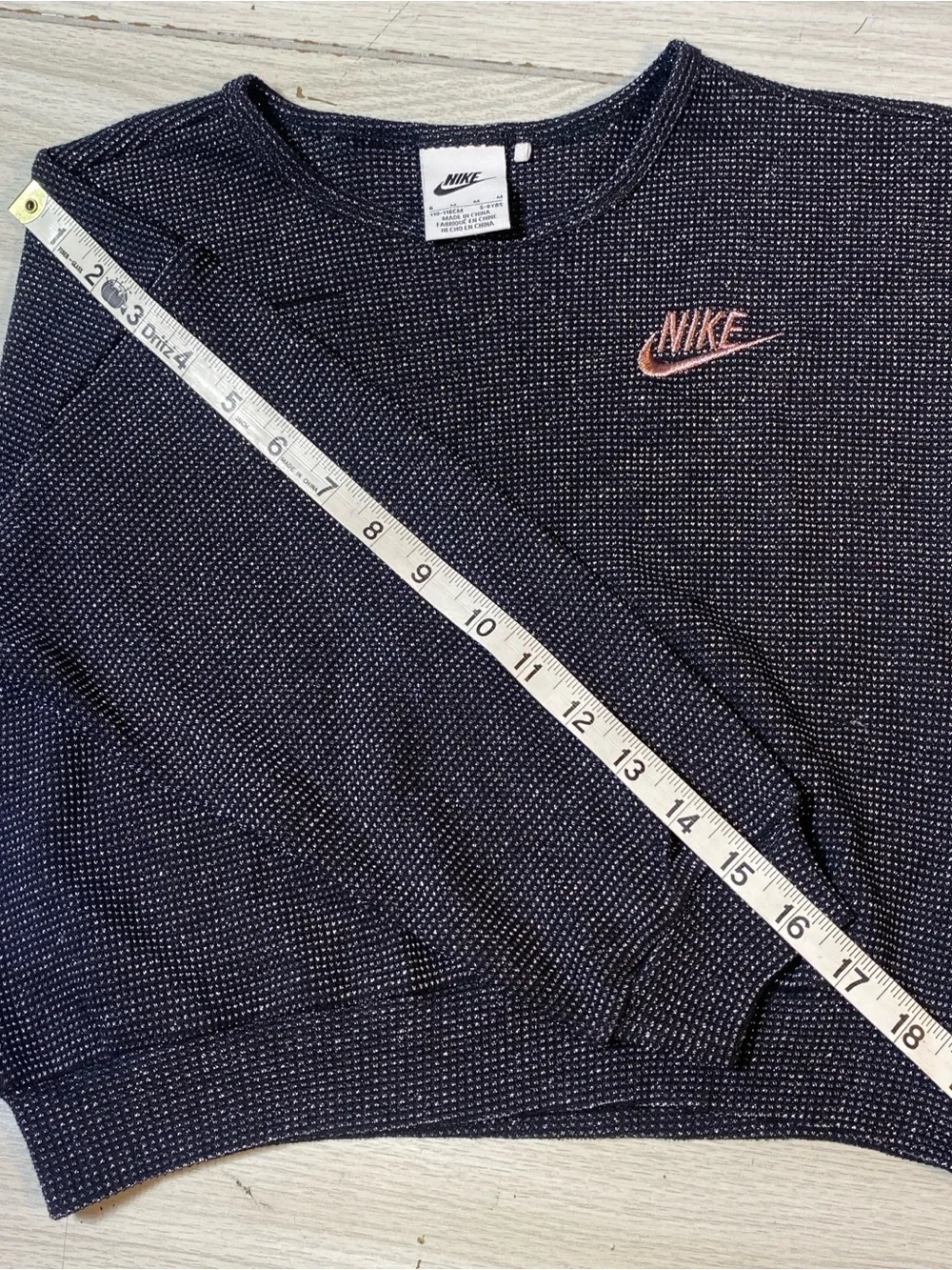 Nike Girls Sparkle Knit Sweatshirt Size M 5-6 YRS Black Silver Pullover NWOT